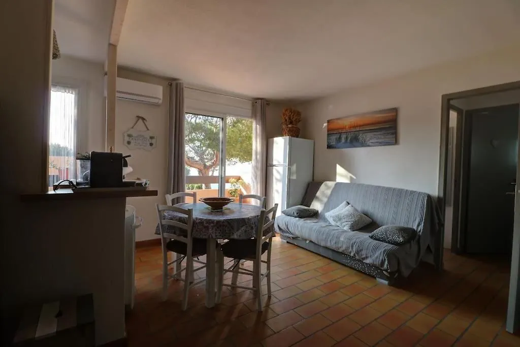 T2 Vue Mer Avec Balcon, Climatise, Piscine Saint-Cyr-sur-Mer Apartment