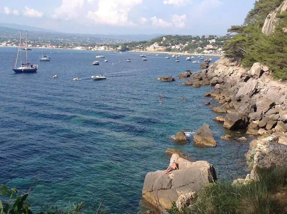 T2 Vue Mer Avec Balcon, Climatise, Piscine Saint-Cyr-sur-Mer Apartment